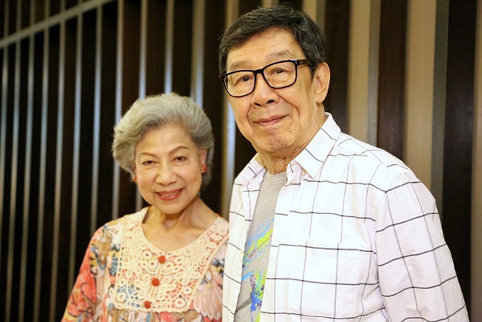  'Bà chúa phim ma' được tài tử Hồ Phong cầu hôn ở tuổi 88