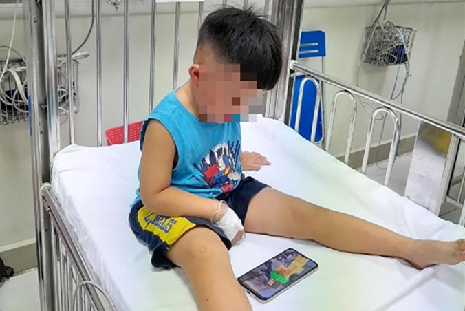  Bé trai 4 tuổi ở Cà Mau tử vong sau khi tiêm Taxibiotic