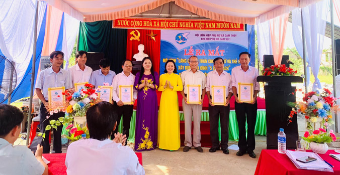 Thêm 7 nam giới ở Quảng Trị trở thành hội viên hội phụ nữ